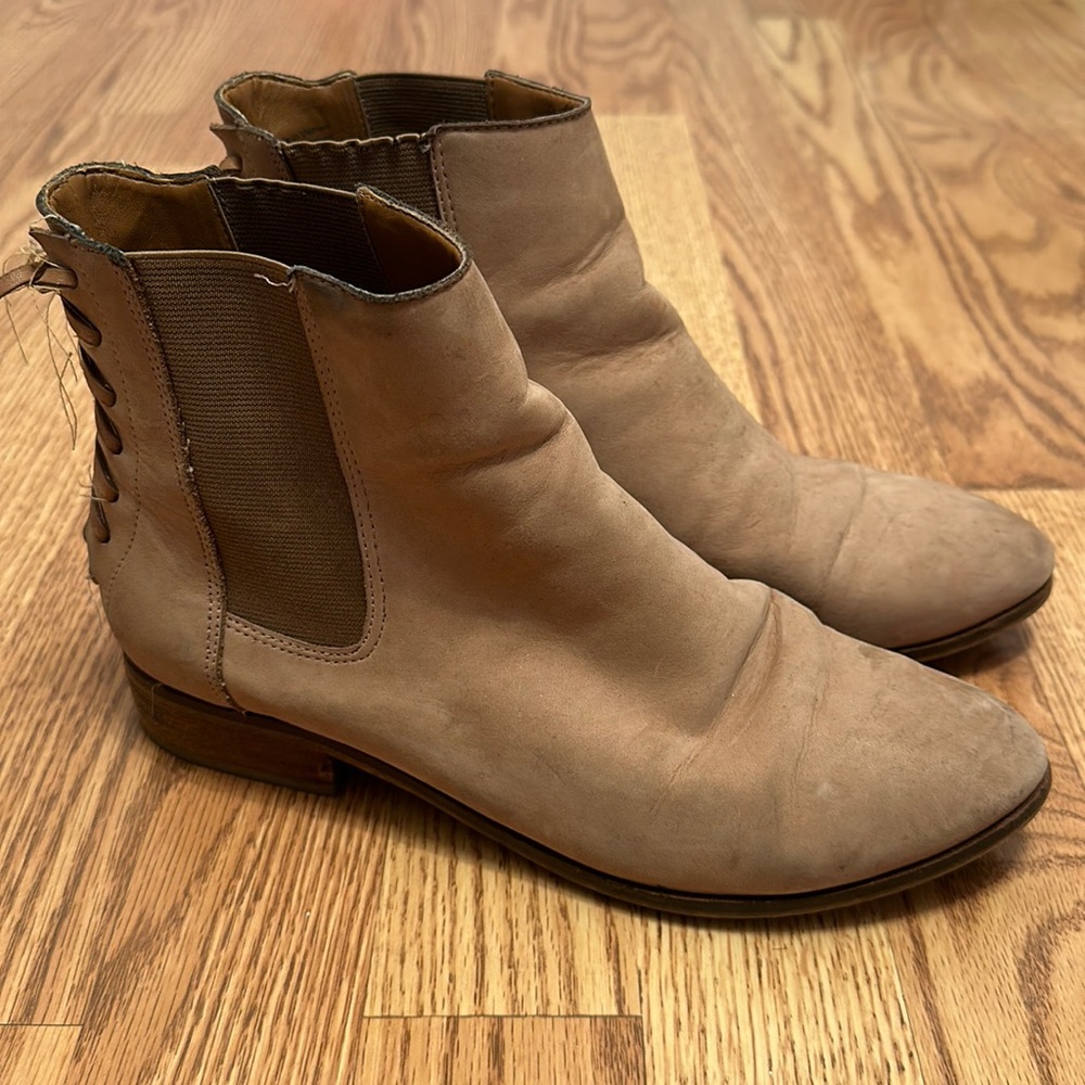 Aldo Tan Chelsea Booties with Lace Back (8.5)